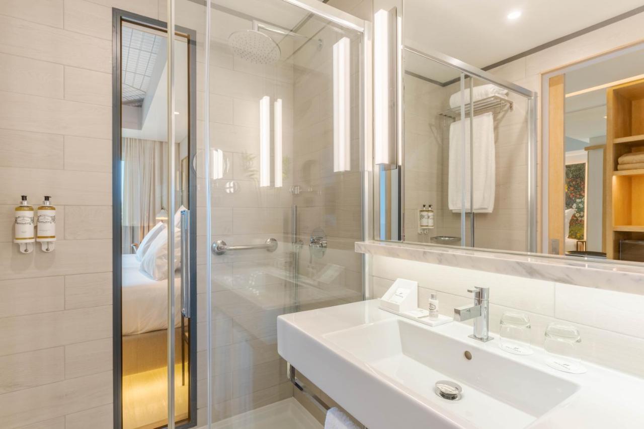Pestana Douro Riverside - Preferred Hotels & Resorts, Lifestyle Valbom  Kültér fotó Bathroom
